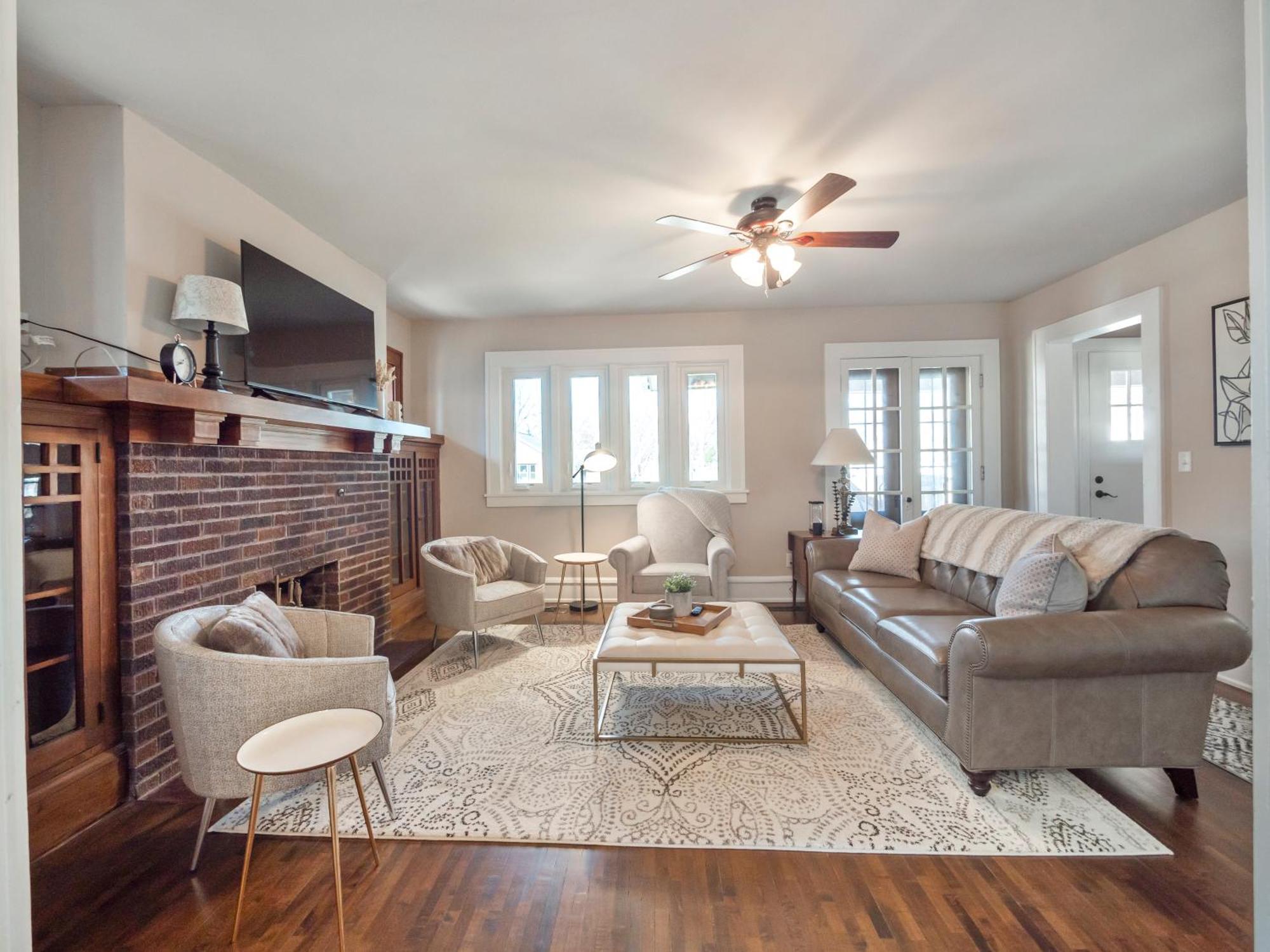 Spanish Charm 4Bed/3Bath Waupaca ภายนอก รูปภาพ